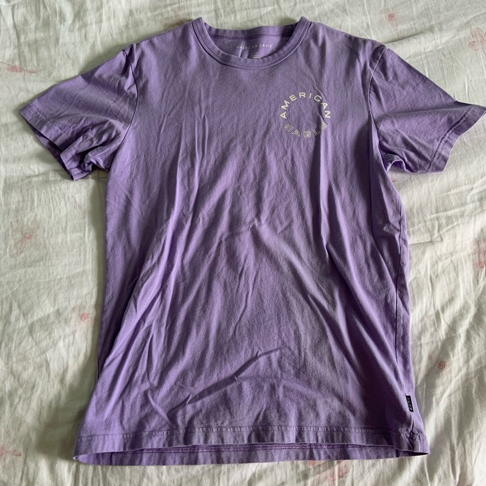 american eagle tshirt